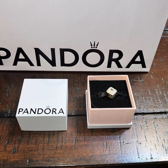 PANDORA Authentic Geometric Radiance 14K Gold Square Pandora Charm NIB 756207CZ - Picture 6 of 7